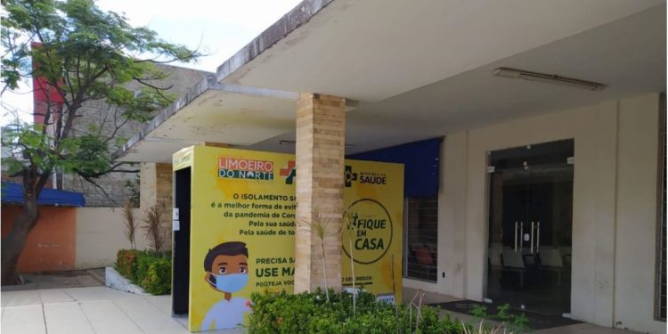 Covid-19: Túneis de desinfecção são instalados em Limoeiro do Norte