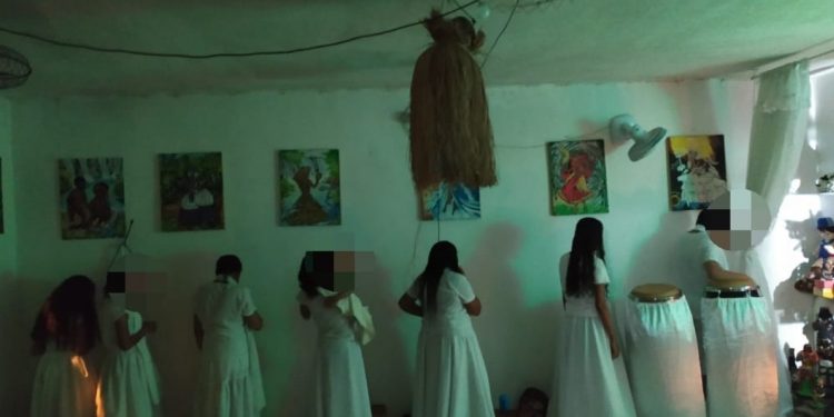 Reunião em terreiro de umbanda ‘para expulsar coronavírus’ é interrompida pela polícia