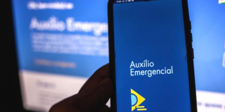 Auxílio emergencial: 235,6 mil empresários receberam o benefício, diz TCU