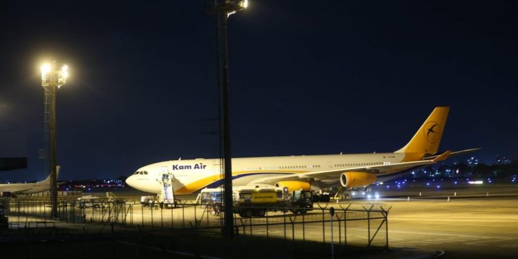 Ceará recebe novos 300 respiradores encomendados da China