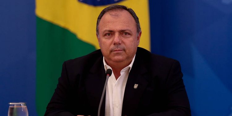 Restrição a dados sobre Covid-19 afasta investidor do Brasil, dizem analistas