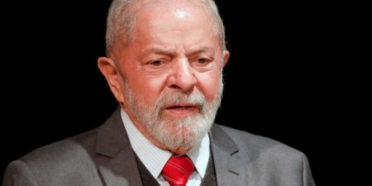 Lula: Ciro em Paris, FHC anula voto e vêm dizer que o PT elegeu Bolsonaro?