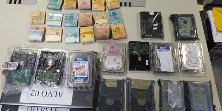 Operação foi deflagrada nesta quarta-feira (3) (Foto: Divulgação/Polícia Civil)