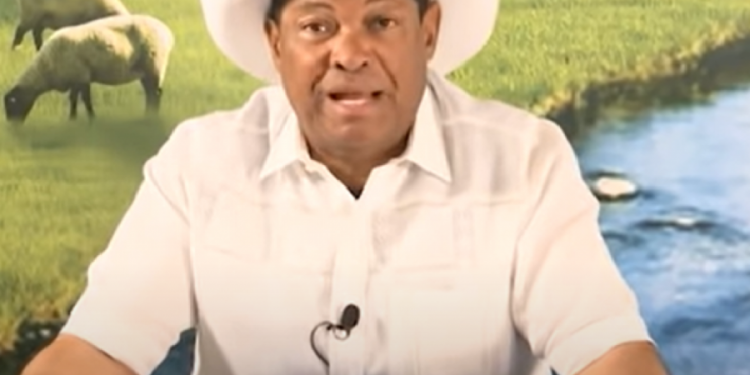 Sem feijão mágico, Valdemiro corta pessoal de TV e atrasa aluguel