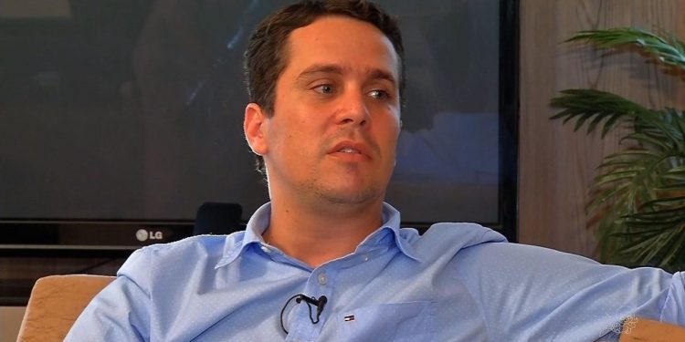 Argemiro Sampaio, prefeito de Barbalha, testa positivo para Covid-19