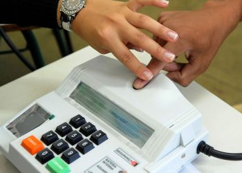 Para evitar contágio pelo novo coronavírus, TSE excluirá biometria nas eleições municipais