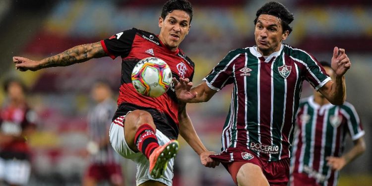 Fla vence Flu com gol no fim, evita sustos e conquista 36º título carioca