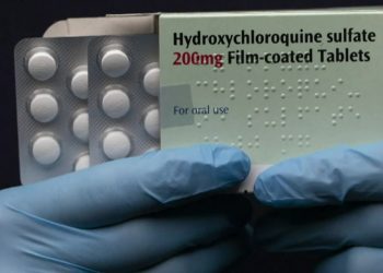 Hidroxicloroquina não é eficaz no tratamento de casos leves da Covid-19, aponta estudo