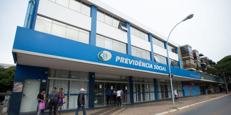 INSS prorroga antecipação do BPC e auxílio-doença até 31 de outubro