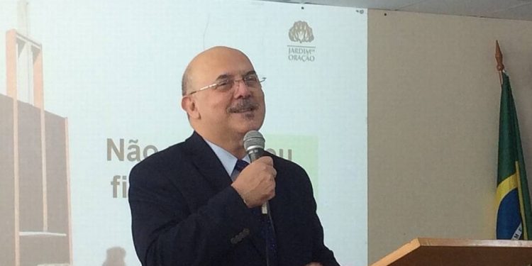 Novo ministro da Educação defende castigo físico para crianças