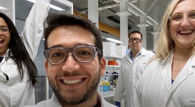 Cientistas criam teste para coronavírus que fica pronto em 20 minutos