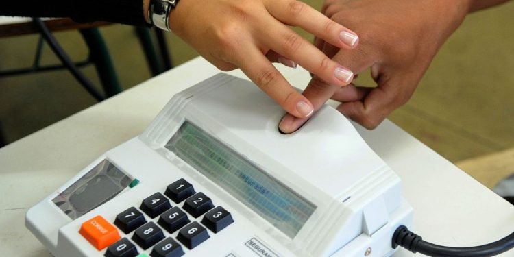 Biometria, propagandas sobre Covid-19 e comícios: veja como serão as eleições em meio à pandemia