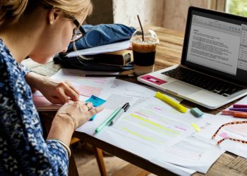 Pesquisa inédita aponta que 86% dos pais querem que ano letivo atual continue em 2021