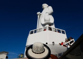 Estátua do Padre Cícero é reconhecida como Patrimônio Histórico e Cultural do Ceará