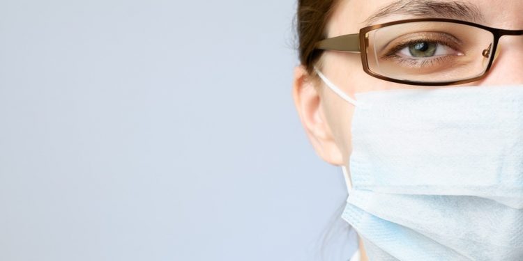 Deputados aprovam multa de até R$ 1.001 por desrespeito à lei que obriga uso de máscara no Ceará