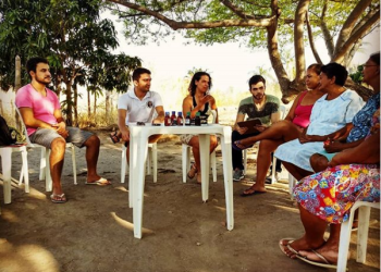 Projeto Raízes da Cura durante círculo de cultura no Sítio Chico Comes, no Crato (Foto: Reprodução/Instagram)