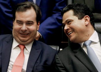 Rodrigo Maia e Davi Alcolumbre, presidentes da Câmara e do Senado (Foto: Cristiano Mariz/Veja)