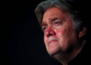 Guru de Trump e Bolsonaro, Steve Bannon é preso sob acusação de fraude