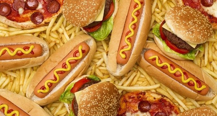 Alimentos ultraprocessados favorecem o envelhecimento celular