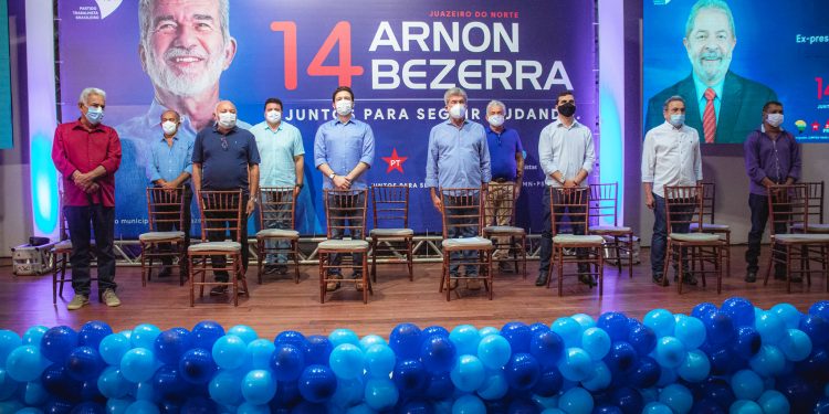 Aliança em Juazeiro do Norte reúne PT e PSL