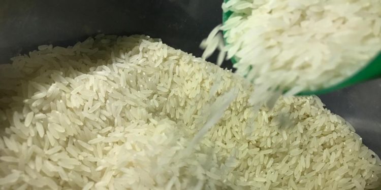 Governo zera imposto de importação do arroz até o final do ano