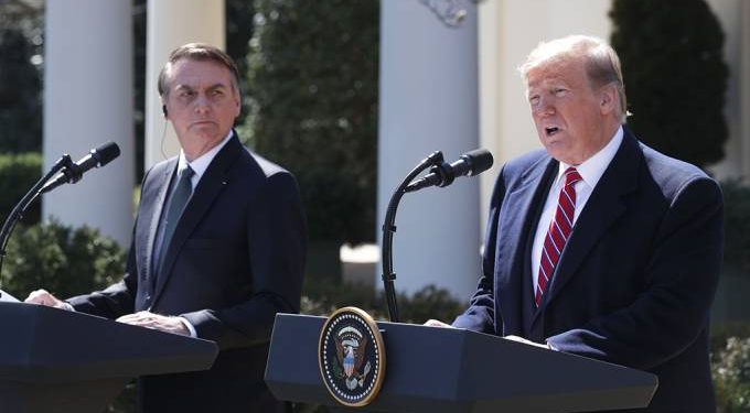 Bolsonaro e outros líderes mundiais ganham prêmio humorístico IgNobel por gestão da pandemia