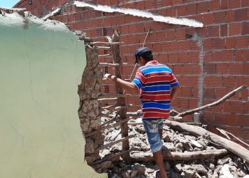 Casa que desabou em Iguatu estava em reforma; uma pessoa morreu e outra ficou ferida