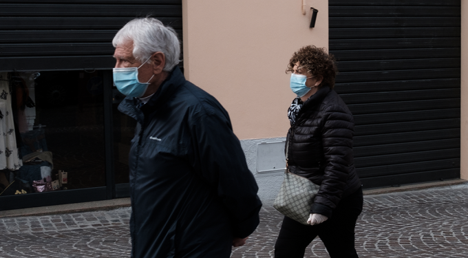 Brasil registra 317 mortes por Covid-19 em 24 horas e passa dos 142 mil óbitos