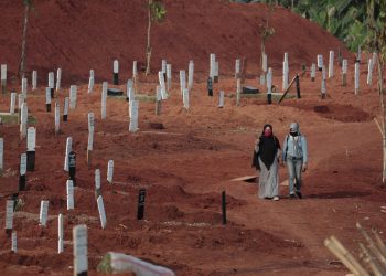 Mundo ultrapassa a marca de 1 milhão de mortos por Covid-19, diz universidade