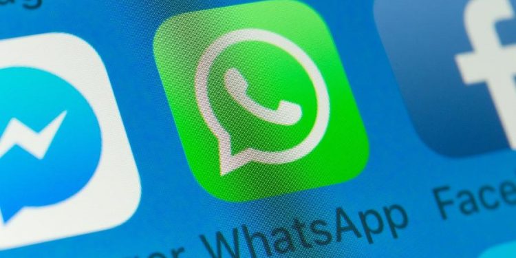 Agora vai? Novidade que esconde chats no WhatsApp reaparece com mudanças