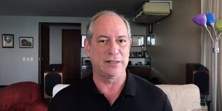 Ciro Gomes afirma que testou positivo para Covid-19