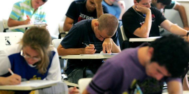 MPCE recomenda rescisão de contratos temporários e convocação de aprovados em concurso de Brejo Santo