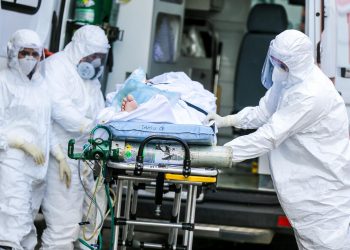 Brasil chega a 5,2 milhões de casos e 153 mil mortes pela Covid-19