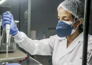 Estudo comprova presença do coronavírus no cérebro de pacientes