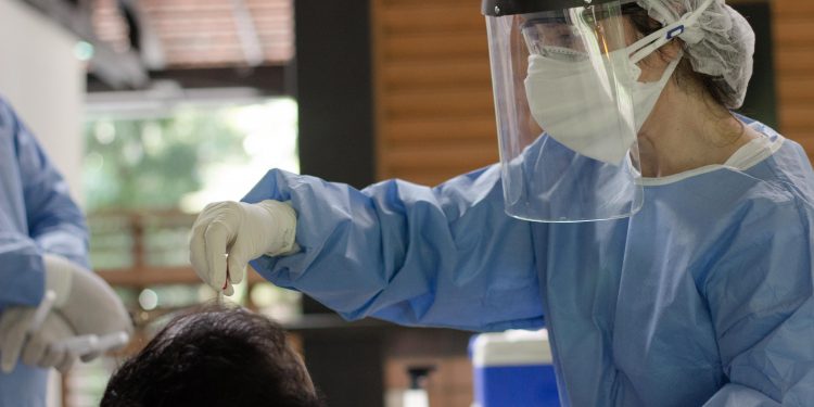 Ceará supera 265 mil casos de Covid-19; pacientes com suspeita da doença somam 55,5 mil