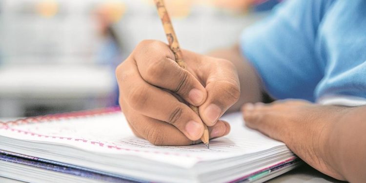 Decreto estadual libera aulas presenciais em todas as turmas do Ensino Fundamental em 44 cidades