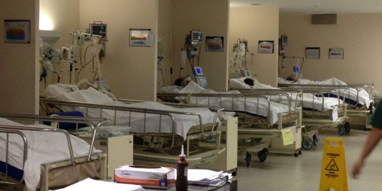 Com redução na oferta de leitos, taxa de ocupação no Hospital Regional do Cariri ultrapassa os 90%