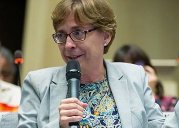 Brasil não terá vacinação em massa em 2021, diz vice-diretora da OMS