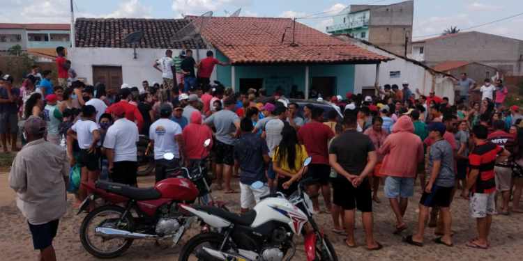 Cinco pessoas são executadas dentro de residência em Quiterianópolis