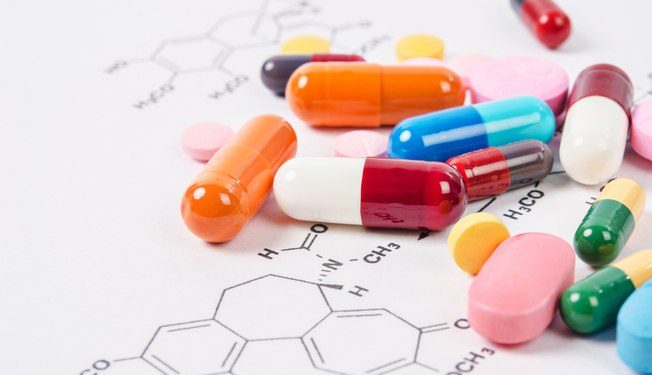 Farmacêutica anuncia aval da Anvisa para testar remédio para Covid-19 no Brasil