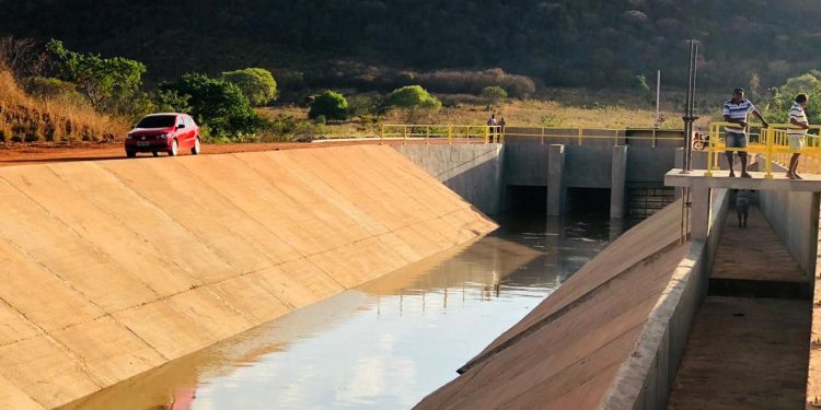 Águas do ‘Velho Chico’ alcançam os 53 km do ‘eixo emergencial’ do Cinturão