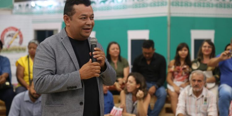 Aurélio Matias convoca setores progressistas e unir fileiras contra o candidato bolsonarista em Juazeiro
