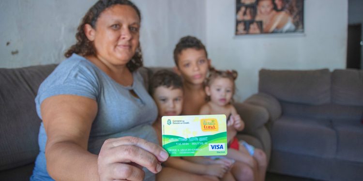 Cartão Mais Infância tem pagamento antecipado pelo 9° mês consecutivo