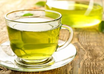 Consumo de chá verde e café foi relacionado a uma diminuição de até 63% no risco de mortalidade entre pessoas com diabetes tipo 2