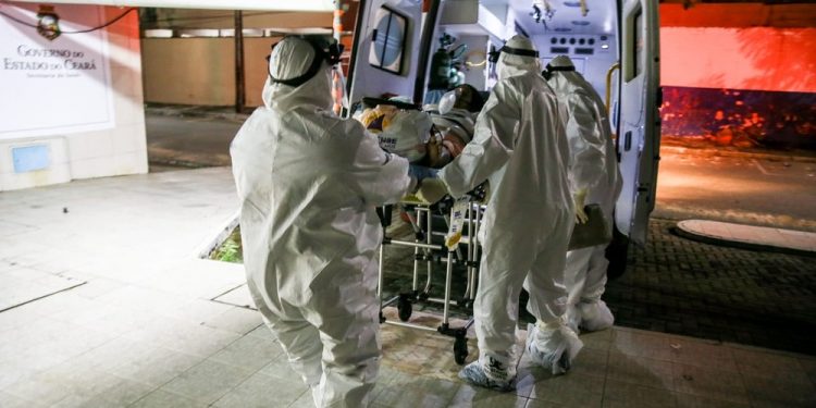 Brasil passa de 170 mil mortes pela Covid-19