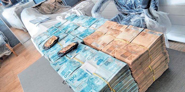 PF investiga se ex-deputado preso ‘lavava’ dinheiro nos EUA