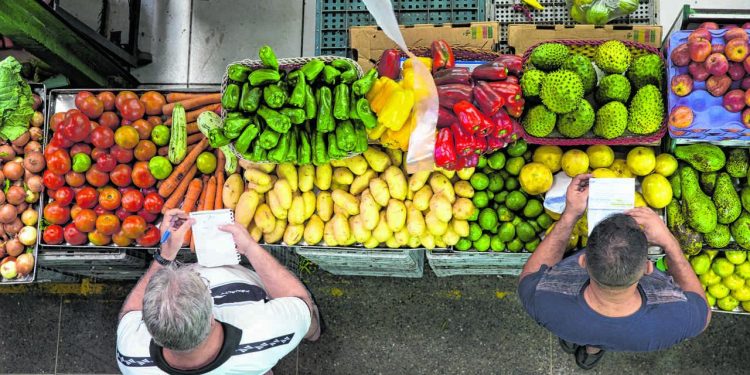 A alimentação no domicílio vem sendo a força motriz inflacionária, registrando alta de 14,31% nos preços em 2020 (Foto: Fabiane de Paula)