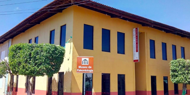 Museu de Paleontologia da Urca reabre com público reduzido e critérios de prevenção à Covid-19