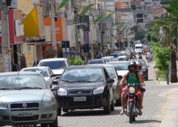 Cearenses que tiveram a CNH vencida em 2020 poderão renovar o documento em 2021; veja calendário