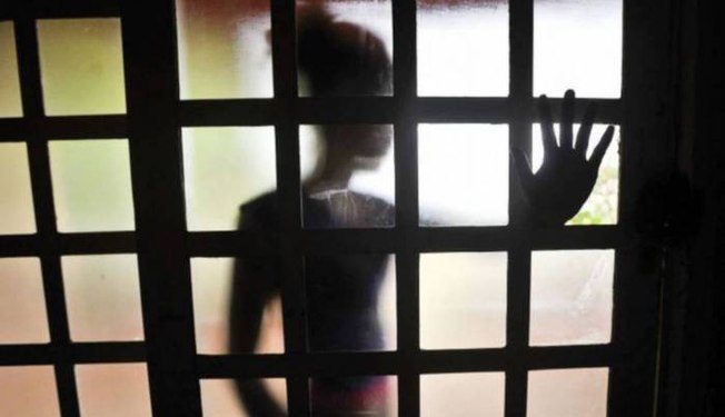 Adolescente com deficiência é estuprada por amigo da família